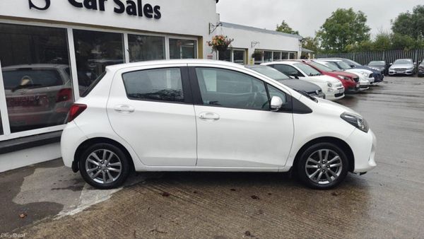 Toyota Yaris 1.0 VVT-i 5Dr Luna 400262614