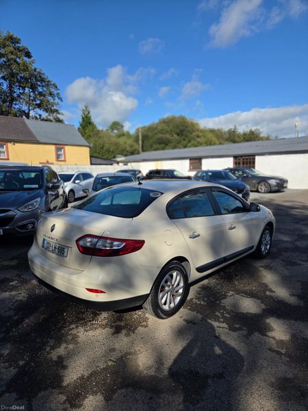 Stunning Renault Fluence New NCT 400270052