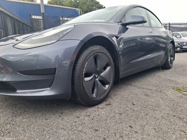 Tesla Model 3 2020 EXCELLENT CONDITION 400347862