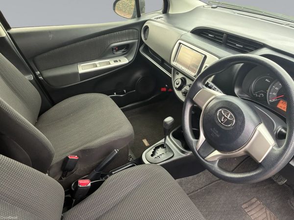 Toyota Vitz Automatic 400353172