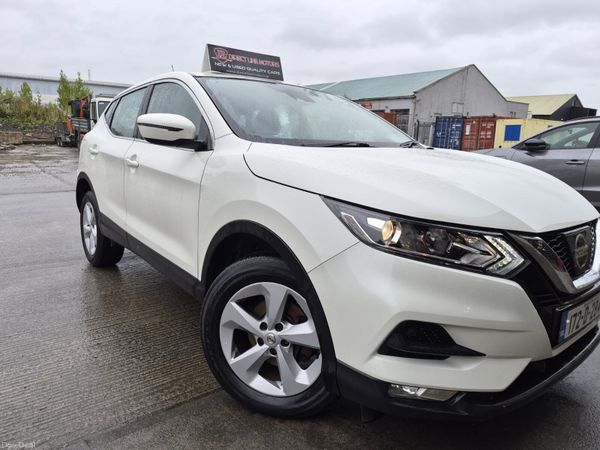 2017 Nissan Qashqai (1 owner & low milage) 400355174