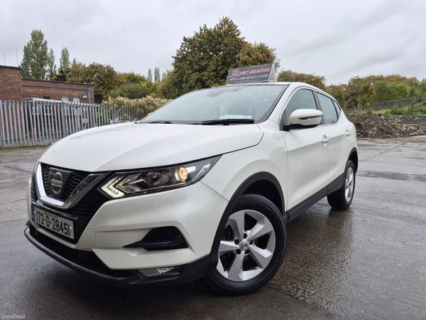 2017 Nissan Qashqai (1 owner & low milage) 400355176