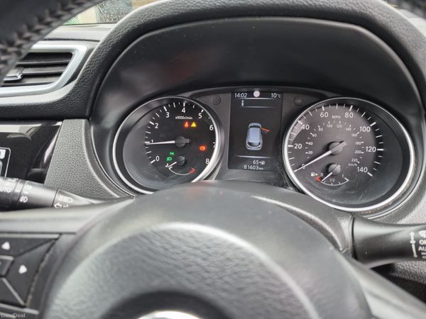 2017 Nissan Qashqai (1 owner & low milage) 400355198