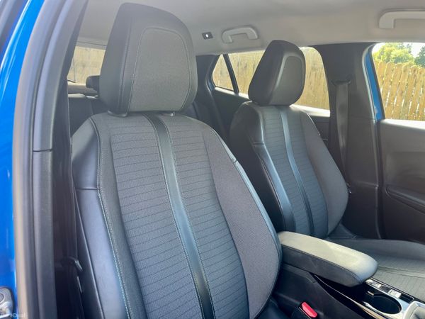 Peugeot 2008 2021 400358982