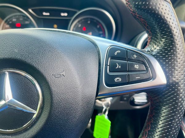 Mercedes-Benz 200 2017 400360356