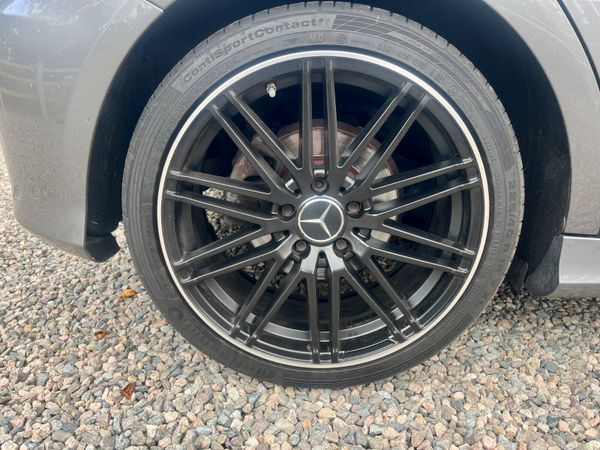 Mercedes-Benz 200 2017 400360330