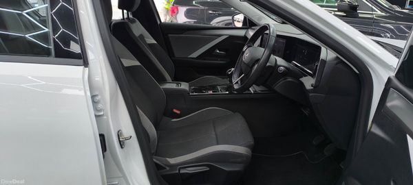Opel Astra 2022 AA Approved 1 Year Warranty 400366642