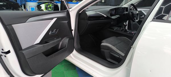 Opel Astra 2022 AA Approved 1 Year Warranty 400366644