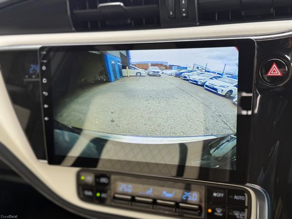 2018 Toyota Auris Hybrid Automatic/ Modellista 400304508