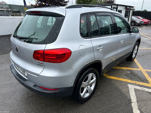Volkswagen Tiguan 2012 2.0 TDI 110BHP TREND & FUN 400312944