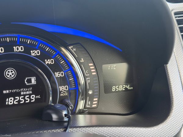 Suzuki Swift 2015 400317374