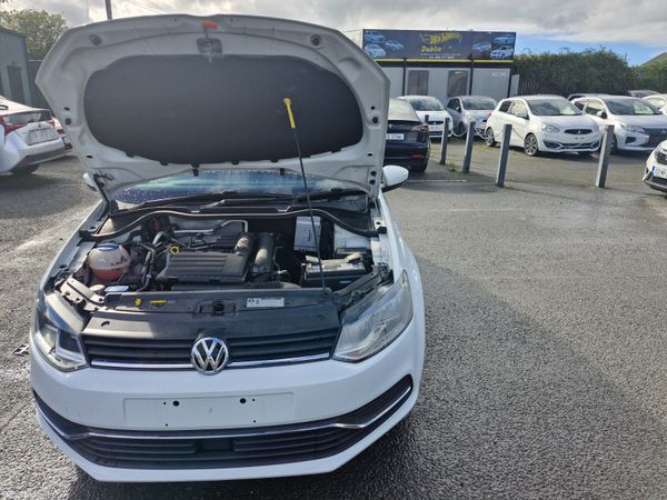2016 Volkswagen Polo 1.2L Automatic Low Miles 400444928