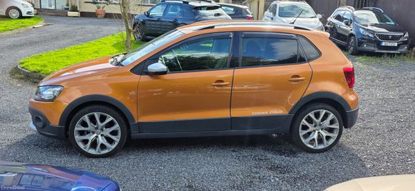 Polo Cross highline. Nct 10-27 400445832