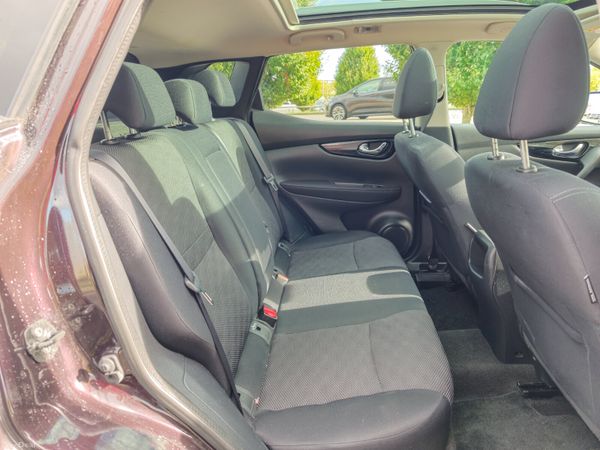 Nissan Qashqai 2016 400448232