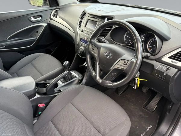 Hyundai Santa Fe *7 Seater* 400469140