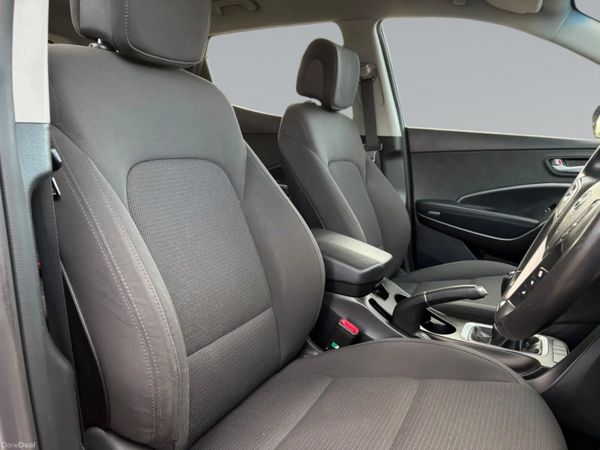 Hyundai Santa Fe *7 Seater* 400469136
