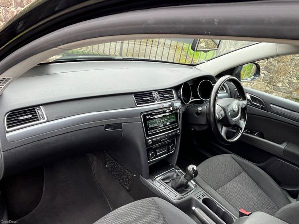 Skoda Superb 1.6 TDI 400472756