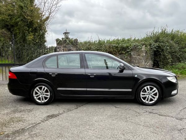 Skoda Superb 1.6 TDI 400472724