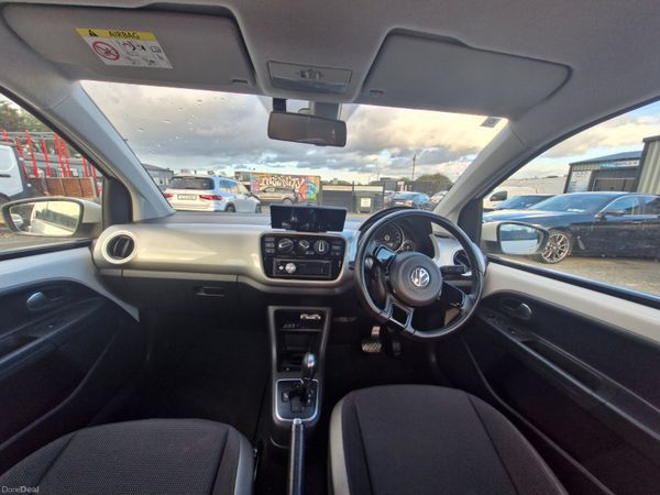 2014 Volkswagen Up! 1L Automatic Low Miles 400473894