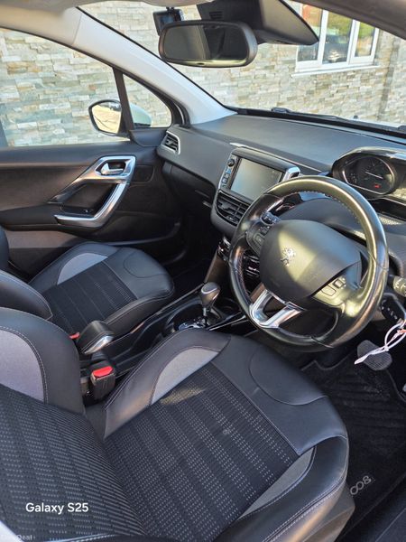 2017 Peugeot 2008 / PAN ROOF 10,750 400484666
