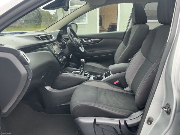 2019 NISSAN QASHQAI 1.5  PANORAMIC ROOF SPOTLESS 400400530
