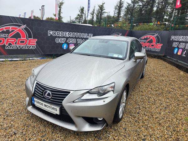 2015 Lexus IS Executive, 2 of 10