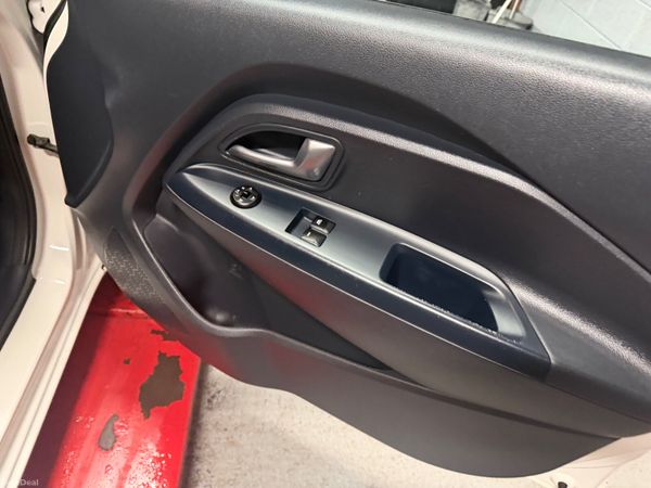 2016 KIA RIO     NEW NCT ! 400421748