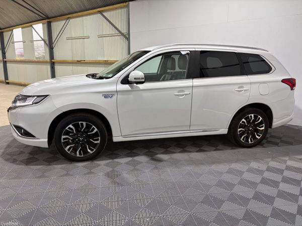 2018 Mitsubishi Outlander 2.0 4WD Plug In Hybrid 400426596