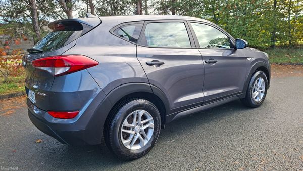 2017 Hyundai TUCSON  1.7 CRDI 400428034