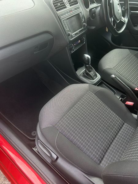 2015 Volkswagen Polo Highline | Wine Automatic 400435030