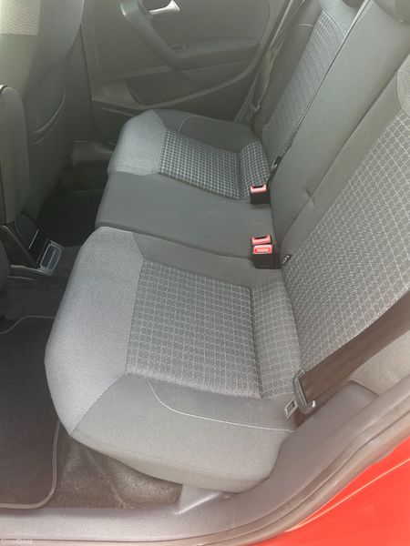 2015 Volkswagen Polo Highline | Wine Automatic 400435032