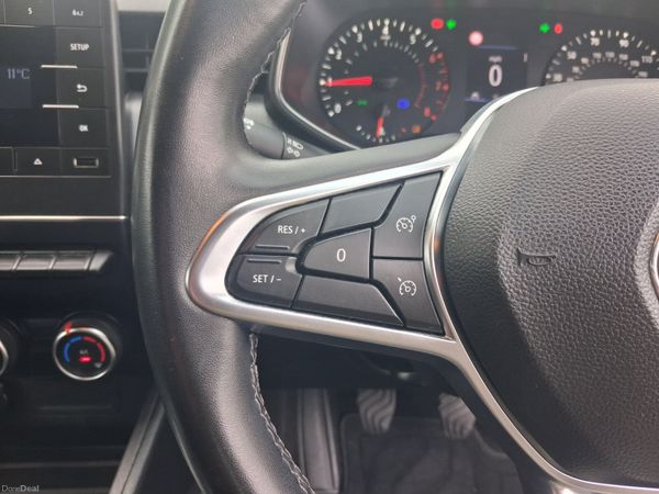 202 Renault Clio 1.0L Play Tce New Model... 400437402