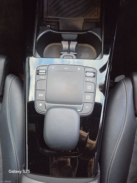 2021 mercedes Aclass / LOW MILEAGE 400541832