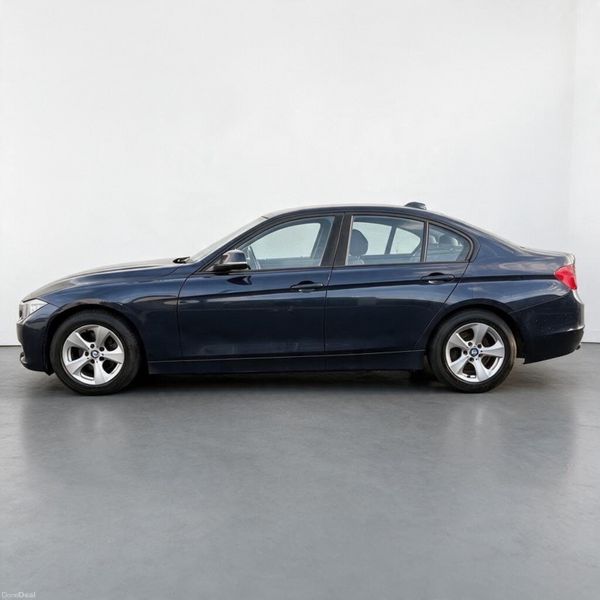 2013 BMW 3-Series EFFICIENTDYNAMICS, 4 of 10