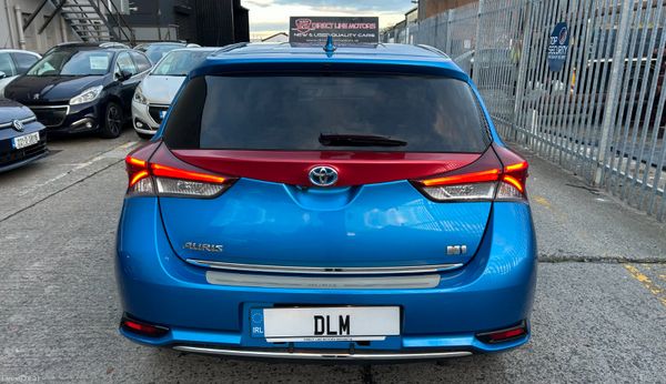 2017 Toyota Auris G Package 400563346