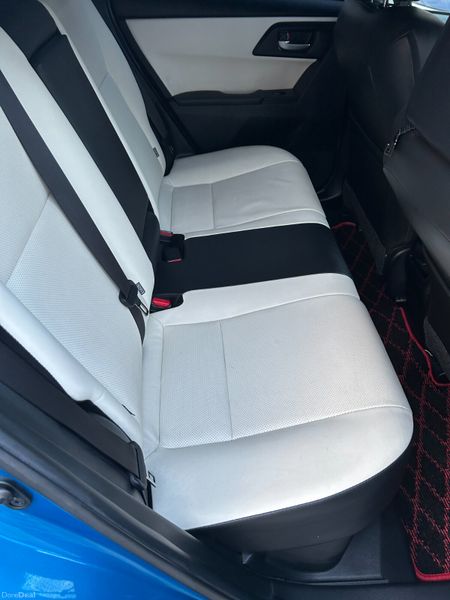 2017 Toyota Auris G Package 400563358