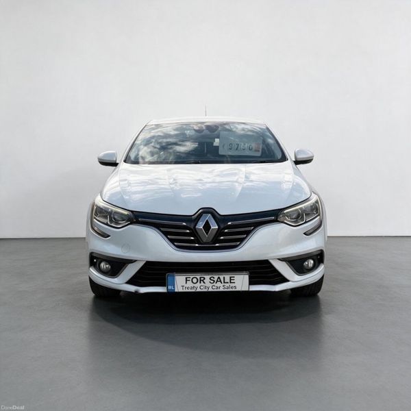 2018 Renault Megane DYNAMIQUE NAV, 3 of 10