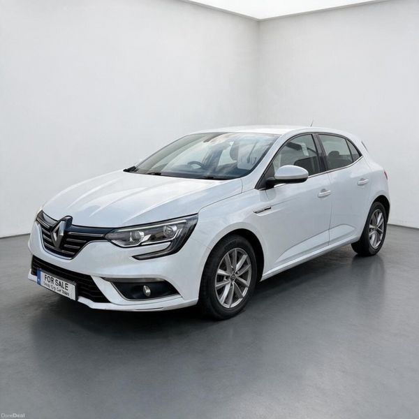Renault Megane Hatchback, Diesel, 2018, White