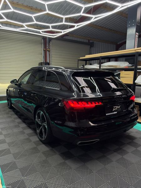 2022 Audi A4 40TDI Quattro Sline - Black edition! 400565470