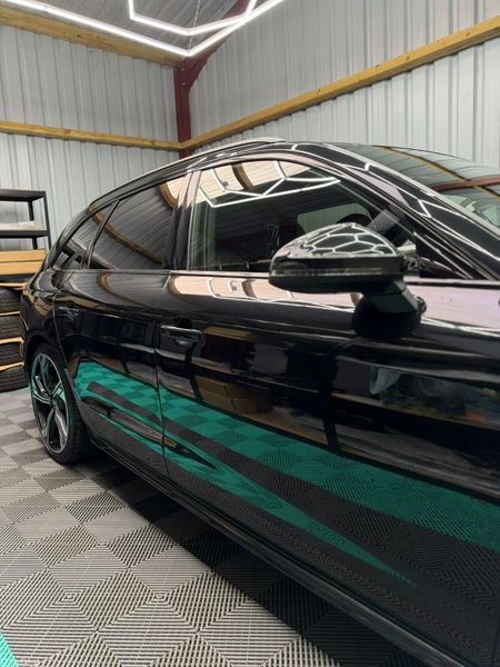 2022 Audi A4 40TDI Quattro Sline - Black edition! 400565474