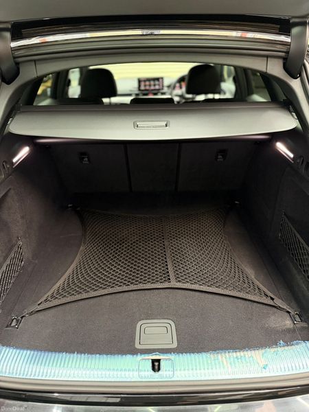 2022 Audi A4 40TDI Quattro Sline - Black edition! 400565488
