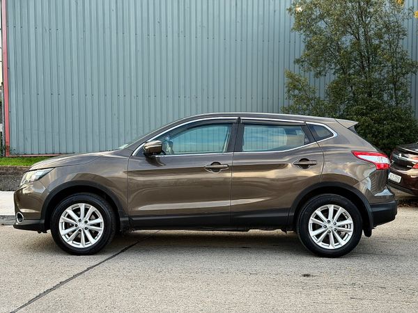 🔴 Nissan Qashqai SV High Spec Low KM 400514552