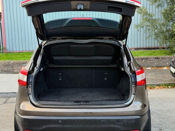 🔴 Nissan Qashqai SV High Spec Low KM 400514594