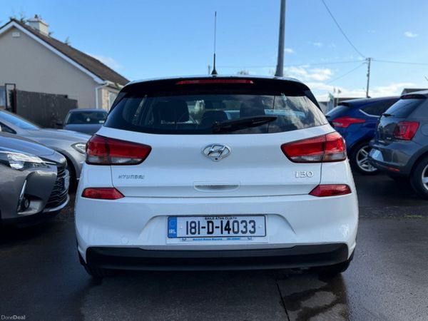 Hyundai i30 DELUXE 400517486