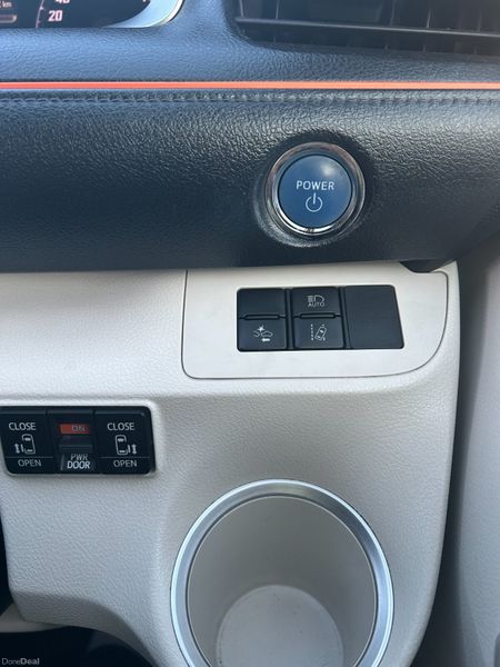2017 Toyota Sienta 7 Seater | Automatic 400517912