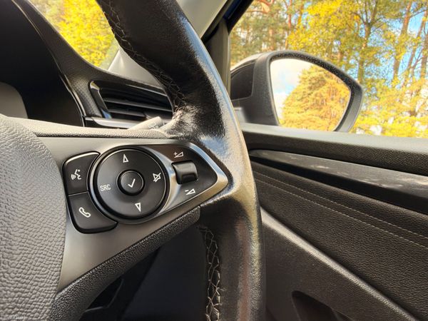 Opel Corsa 2022 1.2 Elite Just In 400522404