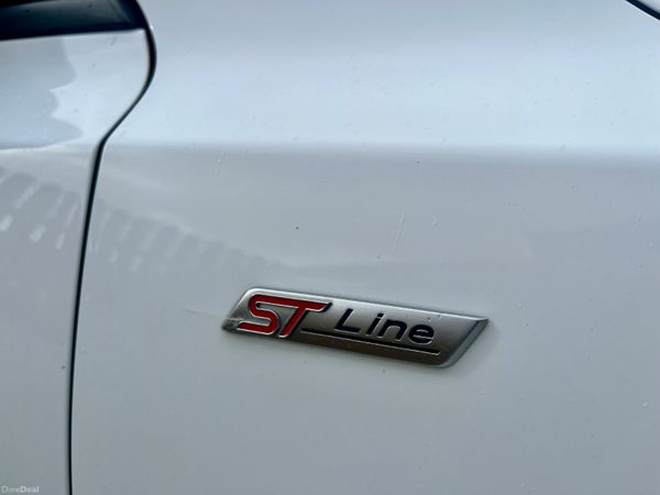 Ford Focus 2020 st line 400527290
