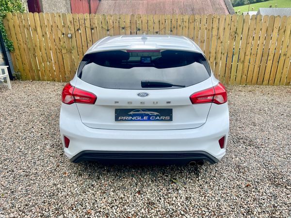 Ford Focus 2020 st line 400527316