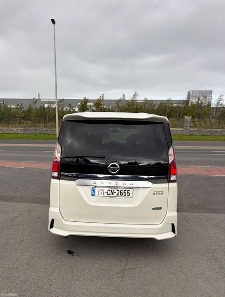2017 Nissan Serena 2.0 S-Hybrid LOW KMS 8 SEATS 400536152
