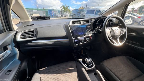Honda Fit 1.5 Hybrid Petrol 2018 NEW NCT 400643118